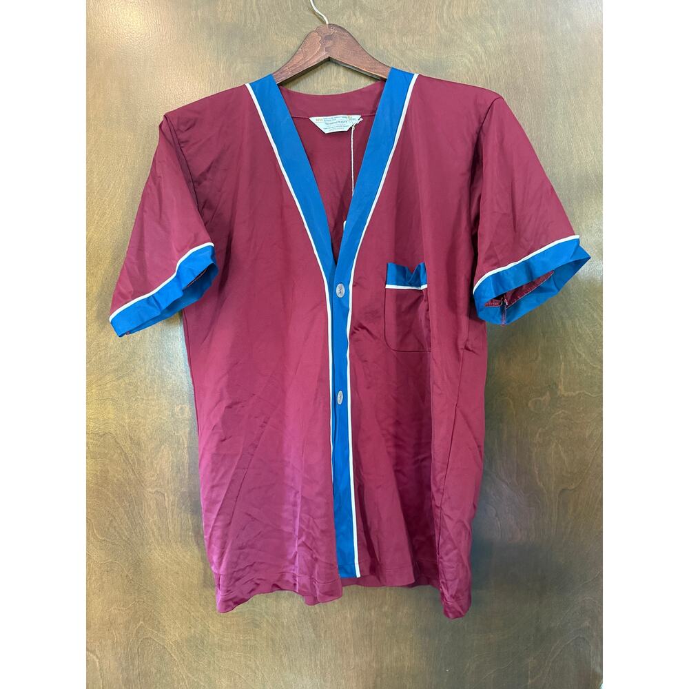 1970s vintage Towncraft for J.C. Penney button down night shirt
